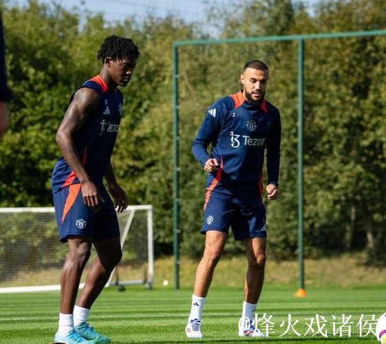 姆贝莫或可为曼联出战樱桃,马兹拉维恐缺阵!阿莫林暗示启用一人 姆贝莫或可为曼联出战樱桃,马兹拉维恐缺阵!阿莫林暗示启用一人